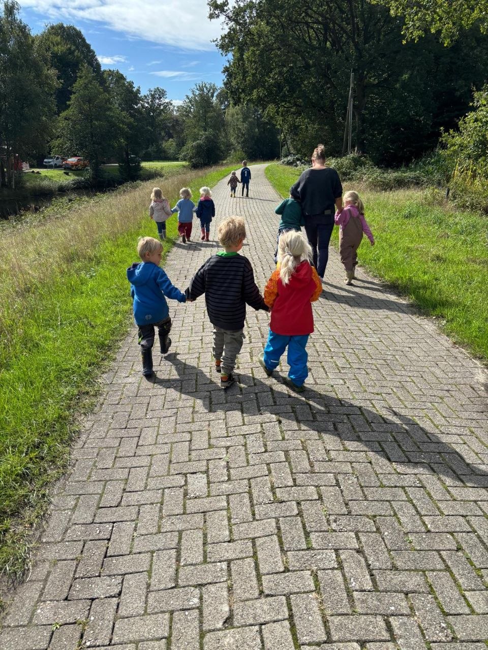 Hand in Hand